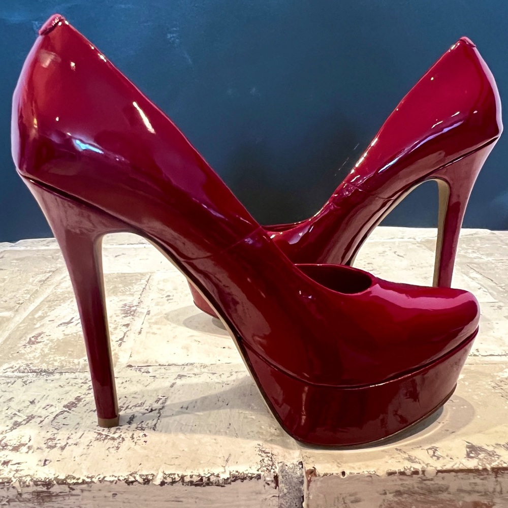 Jessica Simpson Patent Red Stiletto Platform Pump. Women’s size 7